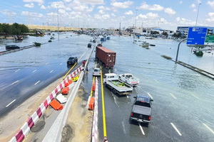 Наводнение в Дубае было вызвано искусственно?