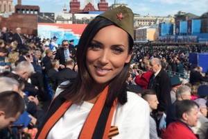 В интернете растёт возмущение присутствием «звёзд» на трибунах Парада Победы на местах для ветеранов