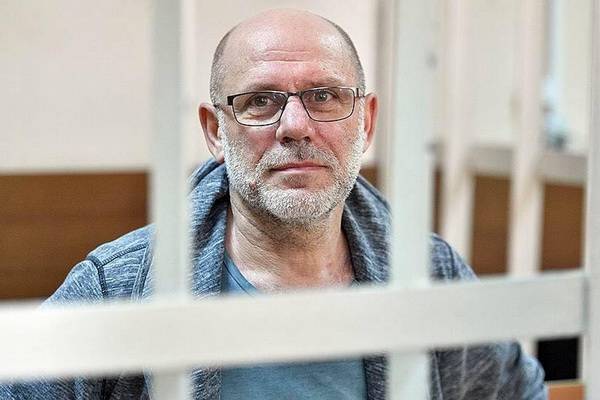 Алексея Малобродского выпустят из тюрьмы и переведут под домашний арест