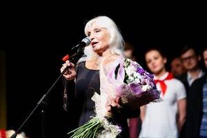 Бенефис народной артистки России Тамары Семёновой стал объяснением в любви