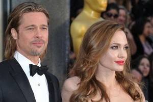 Брэд Питт опроверг информацию и скорой свадьбе с Анджелиной Джоли