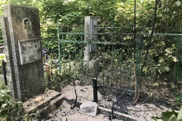 Пожар на еврейском кладбище Воронежа, скорее всего, был вызван намеренным поджогом