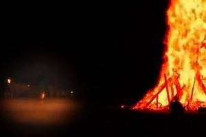 Молодой человек сгорел заживо в церемониальном костре фестиваля