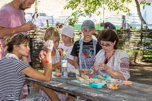 Участники Дня керамики «Живая Земля» в Дивногорье сами изготовили памятные сувениры