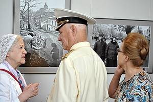 В Доме журналистов открылась фотовыставка «Послевоенный Воронеж»