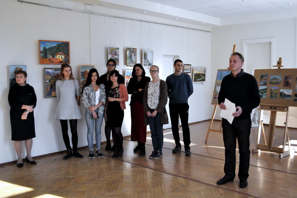 В Воронежском художественном училище открылась выставка по итогам четырёх студенческих пленэров