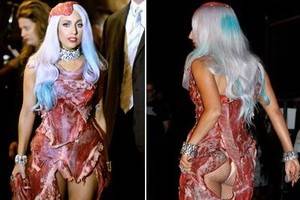 Леди Гага сохранит свой костюм из говядины как музейный экспонат