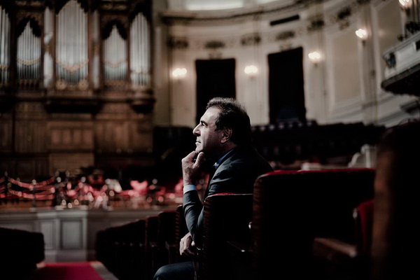 Ведущий симфонический оркестр мира уволил своего главного дирижёра за сексуальные домогательства