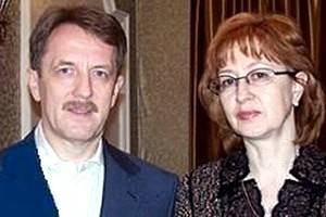 Алексей и Татьяна Гордеевы отчитались о доходах за 2011 год