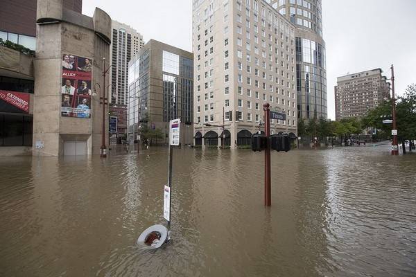 В Хьюстоне затопило театры, включая Houston Grand Opera, ущерб оценивается в сотни миллионов долларов