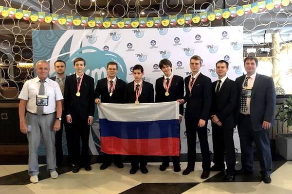 Школьник из Воронежа завоевал золотую медаль на Международной физической олимпиаде