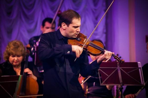 Знаменитый скрипач Дмитрий Коган умер в возрасте 38 лет