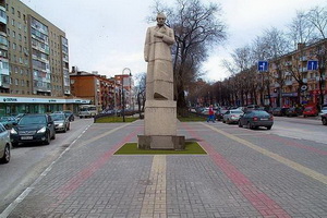 Начались работы по установке памятника поэту Алексею Кольцову