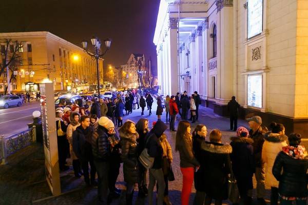 Кольцовский театр объявил размеры скидок на все спектакли до конца сезона