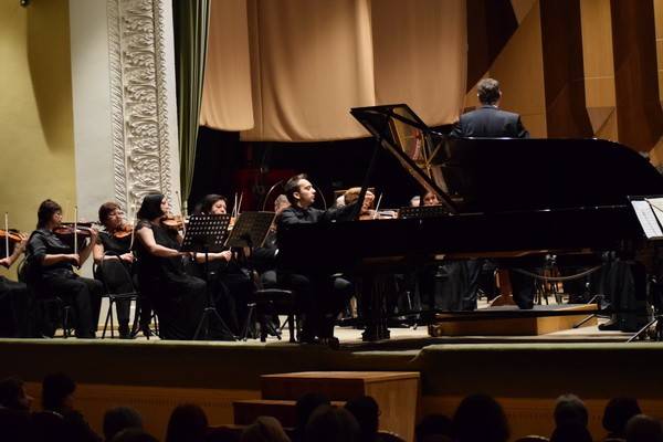 В Воронежской филармонии открыли Год Стравинского и сыграли Второй фортепианный концерт Чайковского