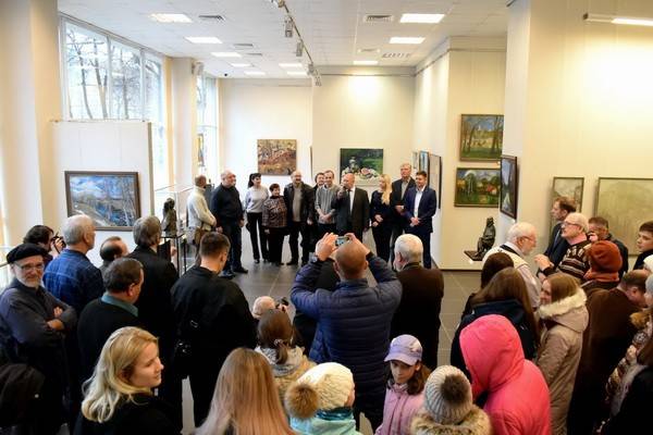 В Воронеже открылась представительная выставка липецких художников