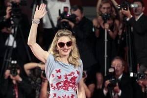 Критики разорвали в клочья фильм Мадонны, показанный в Венеции
