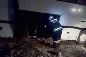 В Воронежской области съехал под откос пассажирский автобус, есть пострадавшие