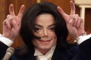 Майкл Джексон  потратил 35 миллионов долларов, чтобы заткнуть рот своим малолетним жертвам