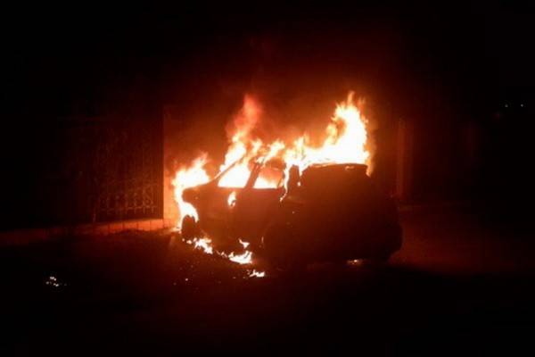 Ещё одна жертва огня в Воронеже –  ночью подожгли  автомобиль Nissan Juke