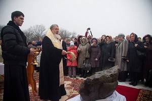 Митрополит Сергий заложил новый храм в Нововоронеже