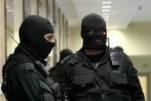 В связи с угрозой нападения маньяка в Воронеже взяли под охрану несколько зданий, а прокурорам рекомендовали ходить в штатском
