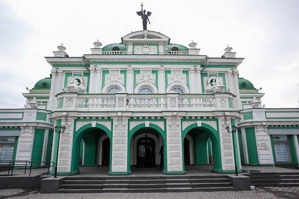 Омский театр драмы закрыт по решению суда