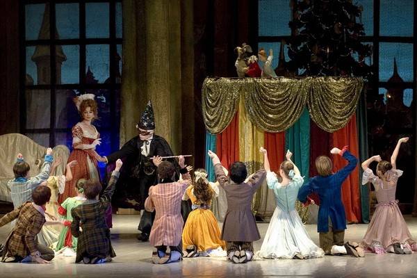 Зимние праздники в Театре оперы и балета полны сюрпризов