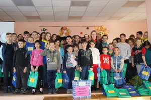 Госавтоинспекция Воронежской области и отряд ЮИД провели благотворительную акцию «Подарок другу»