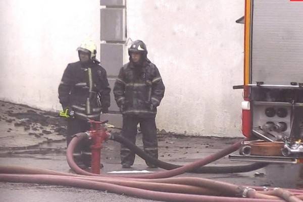 Пожар в Центре Галереи Чижова тушили двадцать пожарных расчётов