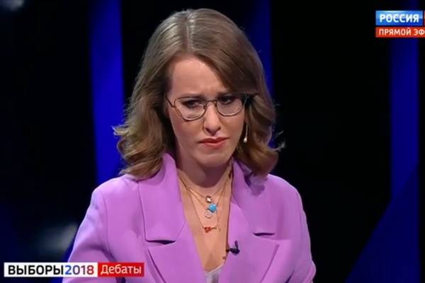 Во время дебатов кандидаты в президенты довели Ксению Собчак до слёз, не давая ей говорить
