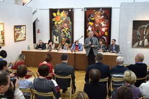 Члены президиума Российской академии художеств встретились с воронежскими  художниками в музее Крамского