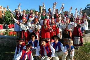 Фольклорный ансамбль из Воронежа «Радовесь» успешно выступил на Международном фестивале в Греции