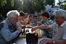 В Воронеже завершился трехдневный уличный фестиваль шахмат