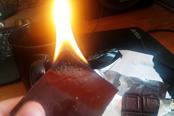 Роспотребнадзор прокомментировал горение шоколада по всей стране