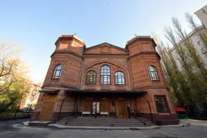 Посетив православный храм и синагогу, губернатор отметил важность развития духовности