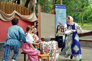 Праздник театра под открытым небом прошел в Воронеже в парке «Алые паруса»