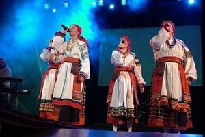 песня русь стозвонная плюс и минус людмила николаева эксперта: Перед