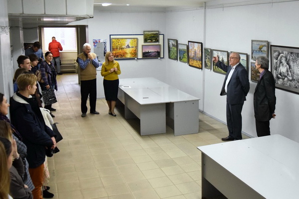 Открылась выставка живописных работ Владимира Гончарова