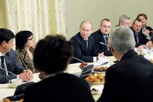 Владимир Путин разговаривал с аграриями без прессы