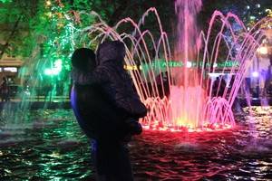 Сезон фонтана  в Кольцовском сквере открыт