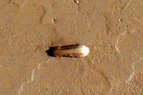 Очередная загадочная находка на Марсе – потерпевший  крушение чужой космический корабль