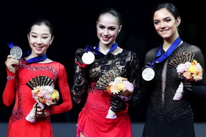 Алина Загитова выиграла чемпионат мира в Сайтаме, Евгения Медведева стала призёром