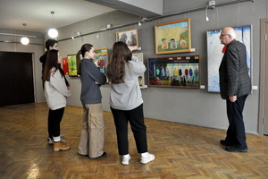 Добрый мир Аллы Вербенко предстал на выставке в Воронежском институте искусств