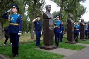 В Воронеже состоялось торжественное открытие «Аллеи героев»