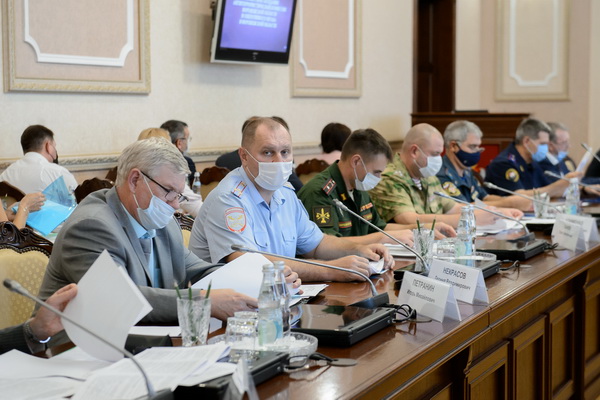 В Воронеже обсудили, как защитить посетителей массовых мероприятий от терактов