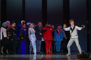 ЧП на «Золотой маске»: 20 красноярцев отравились на гастролях в театре Моссовета, одну из актрис госпитализировали