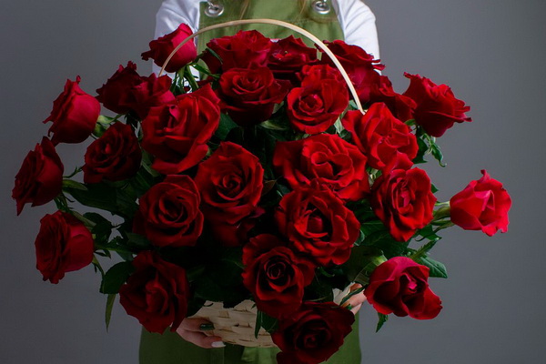 Для свидания лучше всего выбирать букет из роз