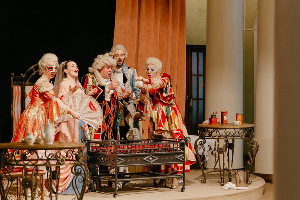 Послушать Баха и выпить кофе – сюрприз от Воронежской оперы