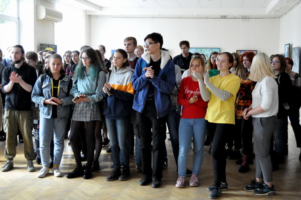 Выставка молодых воронежских живописцев «Шаг 4-й» открылась в художественном училище